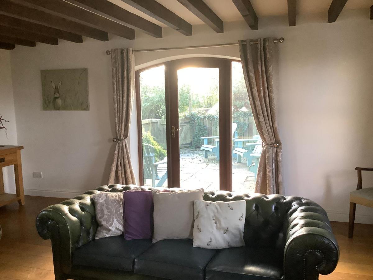 Apartment Stable *